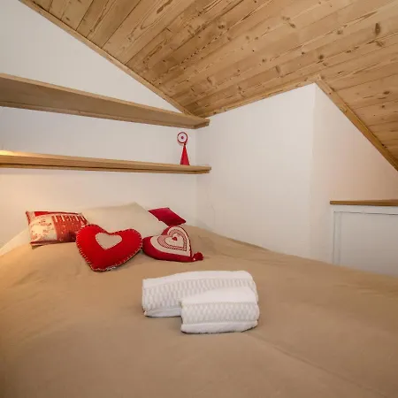 Cosy Avec Balcon Et Wifi à - Fr-1-343-203 *